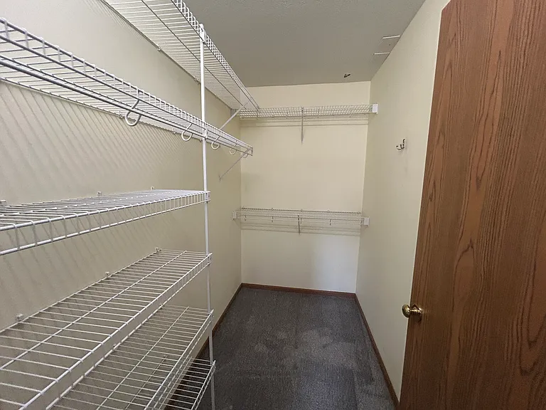 11902 Seven Pine Dr — Photo 12