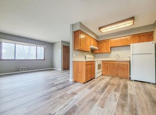 5723 Quincy St, Saint Paul, MN 55112