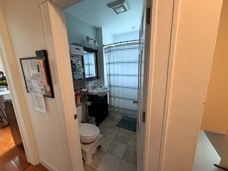 50 Raymond Ave — Photo 14