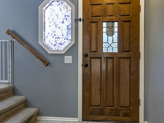 3rd image of 4406 S 150th St