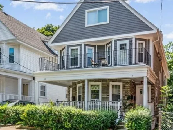 9-11 Woodside Ave #3, Boston, MA 02130