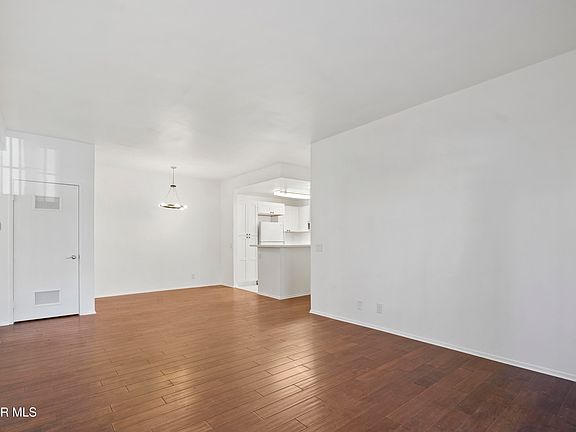 5th image of 2304 Archwood Ln Unit 92