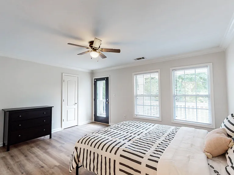 69 Atlanta Ave SW #1 — Photo 3