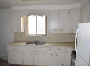 76 Adams Ave, Hop Bottom, PA 18824