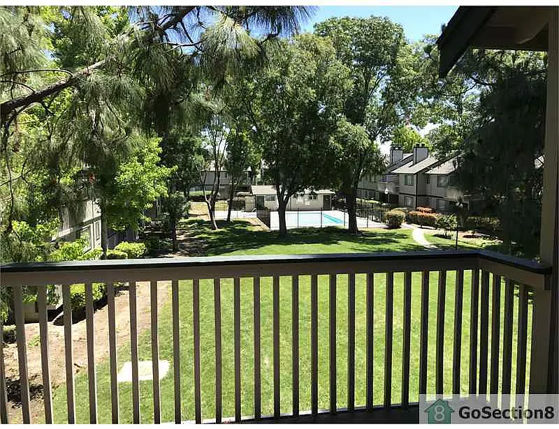 1163 Chadwick Cir photo 1