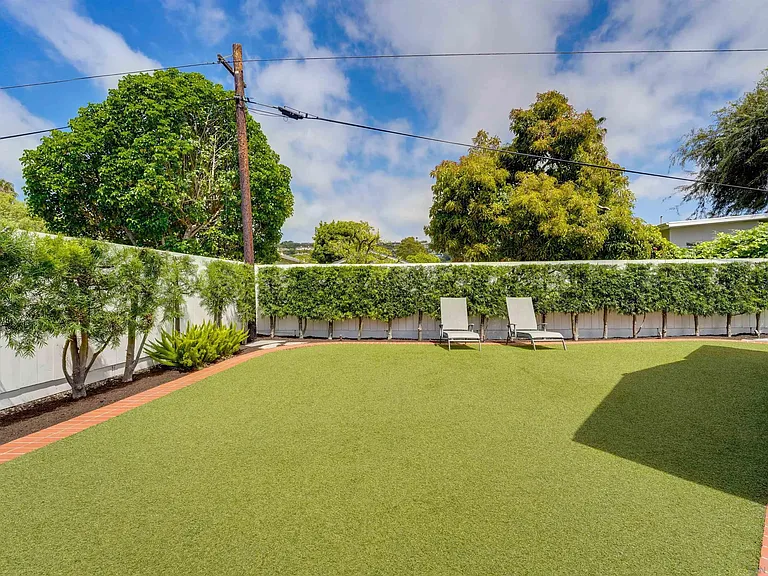 8139 Paseo Del Ocaso — Photo 11