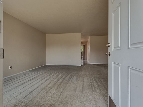 4th image of 14018 NE 91st St