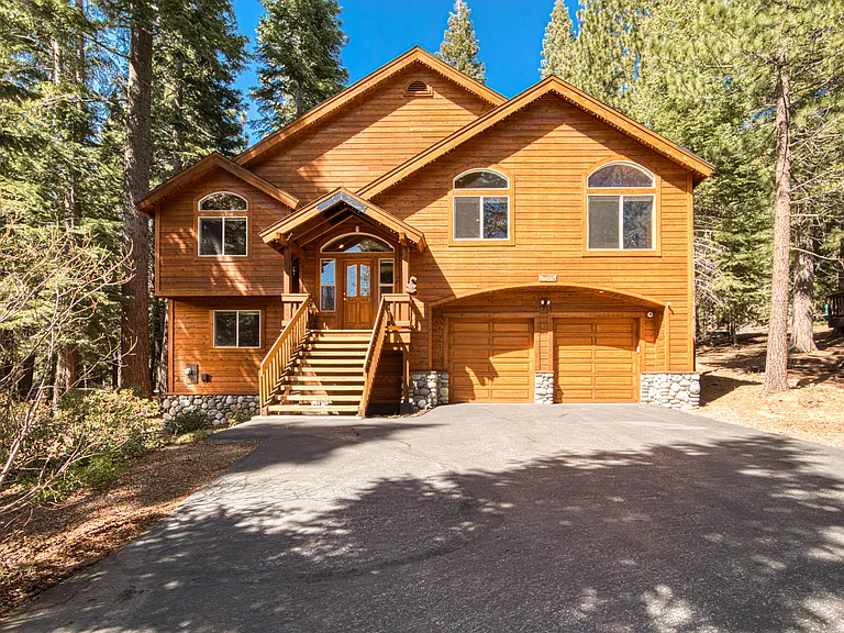 11325 Sitzmark Way — Photo 33
