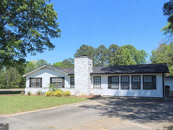 5th image of 17 Woodvalley Ter NW