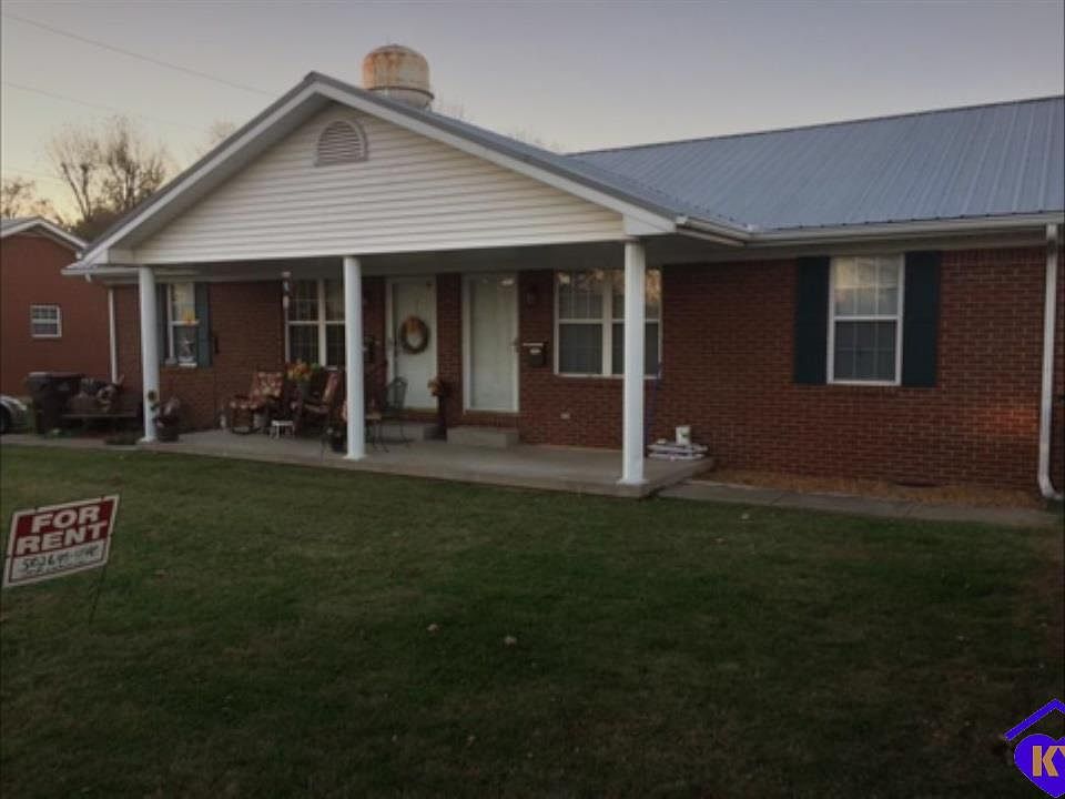 1st image of 129 E Forest Ave