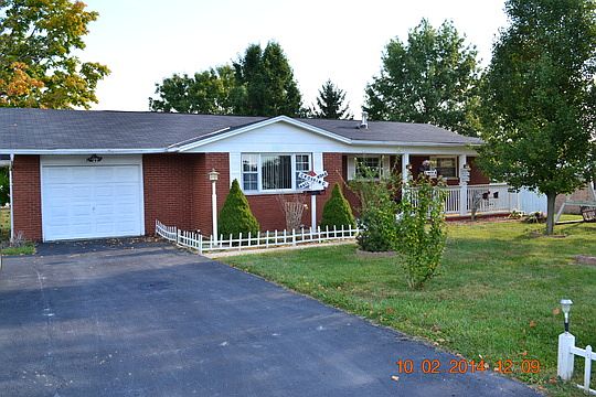 1st image of 15746 Crescent Dr