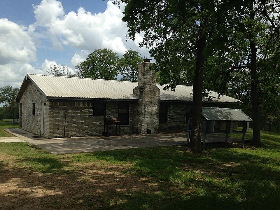 2nd image of 1142 Yearwood Rd