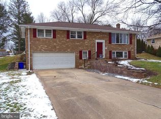 2589 Audlyn Dr, York, PA 17408