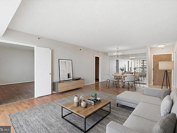5th image of 5505 Seminary Rd APT 2203N