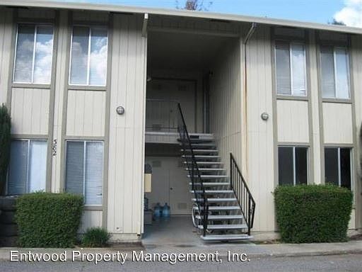 2nd image of 382 White Ave APT 2