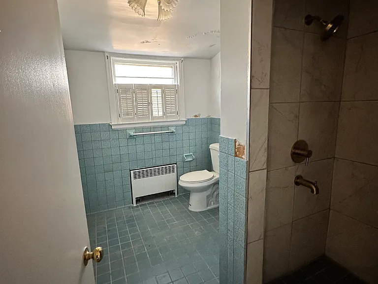 167 Kings Hwy — Photo 21