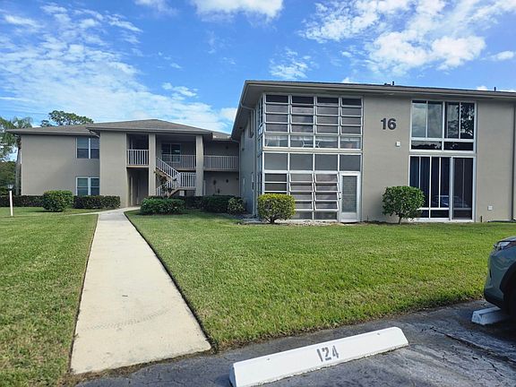 2nd image of 16 Lake Vista Trl APT 207