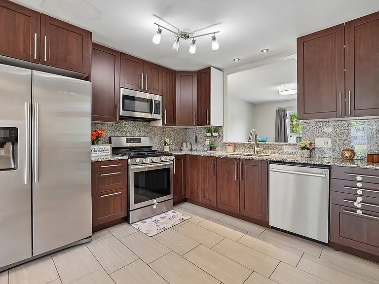 171 Nebula Rd — Photo 6