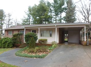 624 Springdale Rd, Statesville, NC 28677