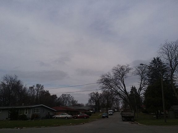 4th image of 715 Royal Ave