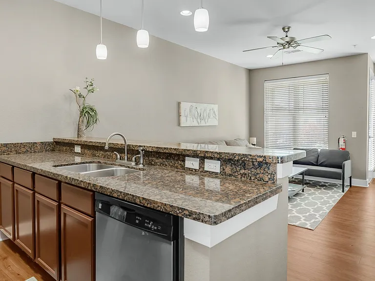 Northgate Proper — Photo 37