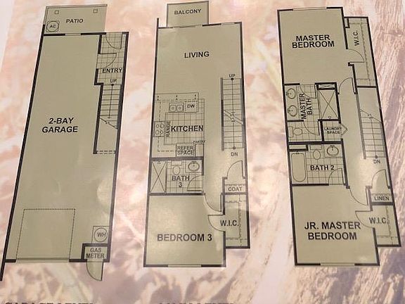 Tri-level floor plan.