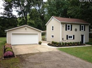 9363 Knowlton Rd, Garrettsville, OH 44231