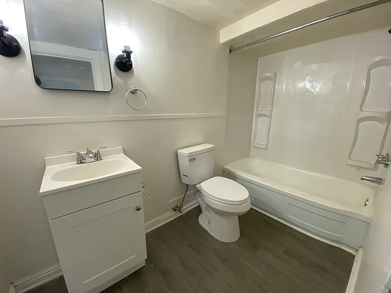 101 Pennsylvania Ave #2 — Photo 11