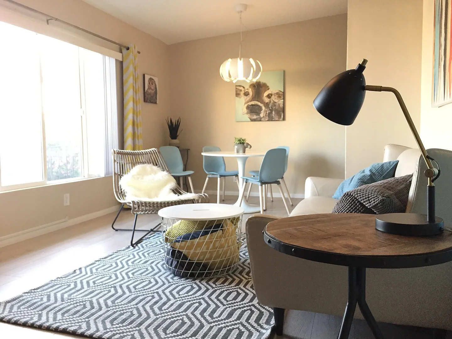 Fantastic Apartment Central to West LA and Venice — Photo 2