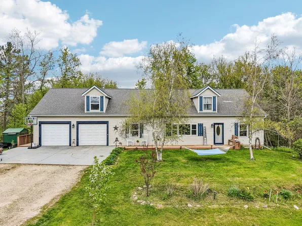 5530 Beaver Dam Rd, Wayne, WI 53090