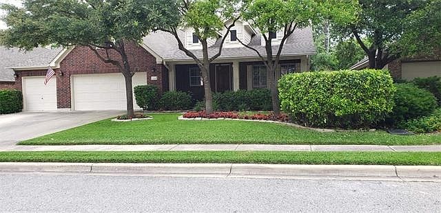 1st image of 2209 Buena Vista Ln