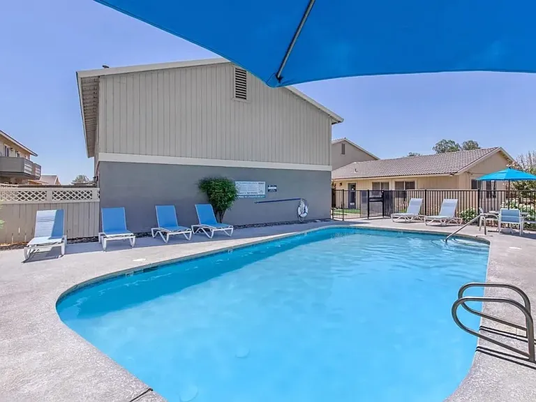 The Landings Edge at Lemoore — Photo 19