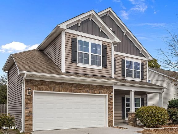 3rd image of 106 Porch Swing Way