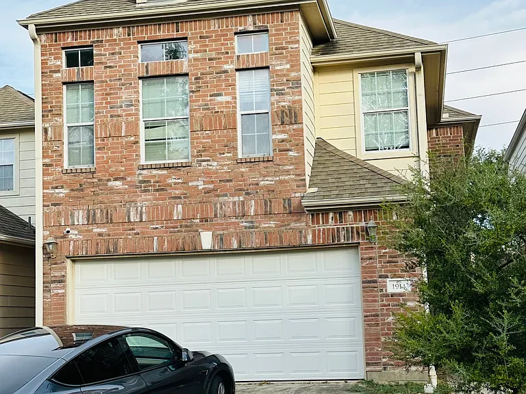 1914 Natalie Rose Dr — Photo 1