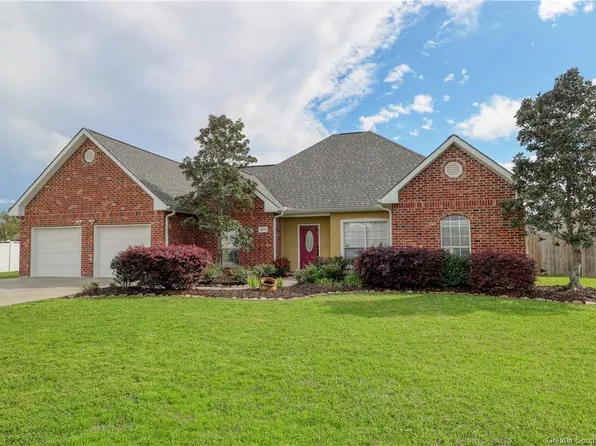 1679 N Gabriel Sq, Lake Charles, LA 70611