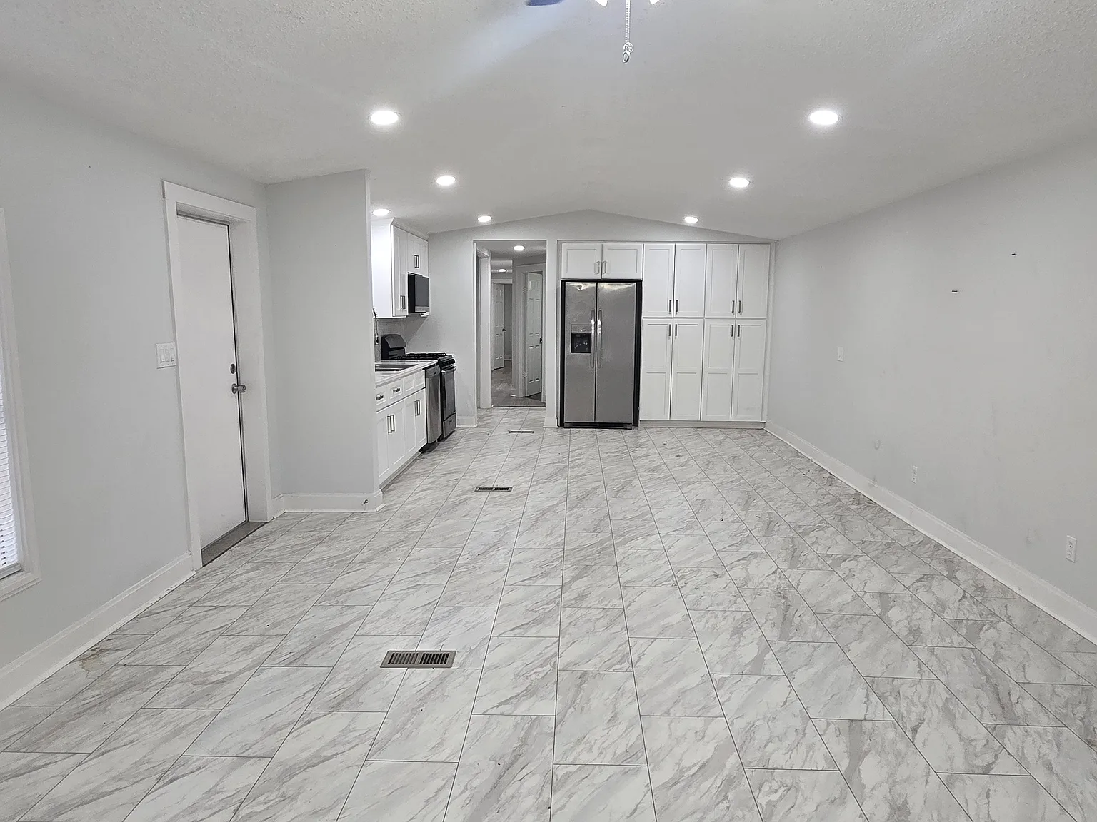 3929 Theiss Rd — Photo 4