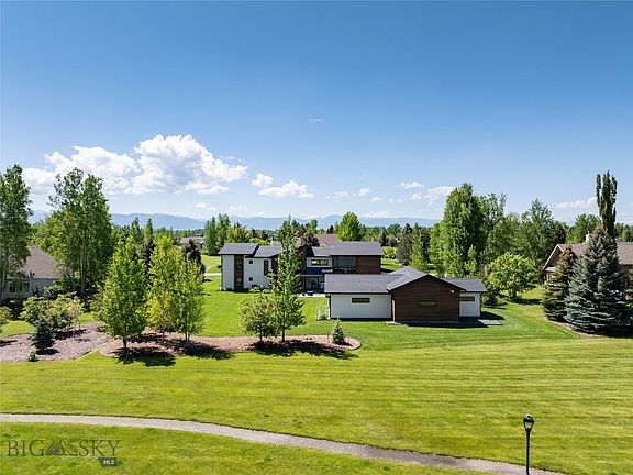 5th image of 635 Stonegate Dr