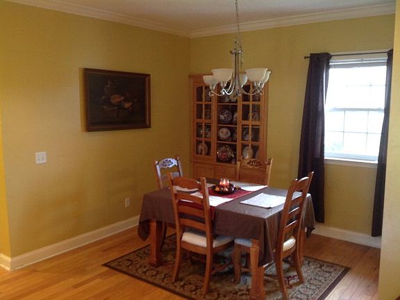 4th image of 11 Oak Hammock Ct
