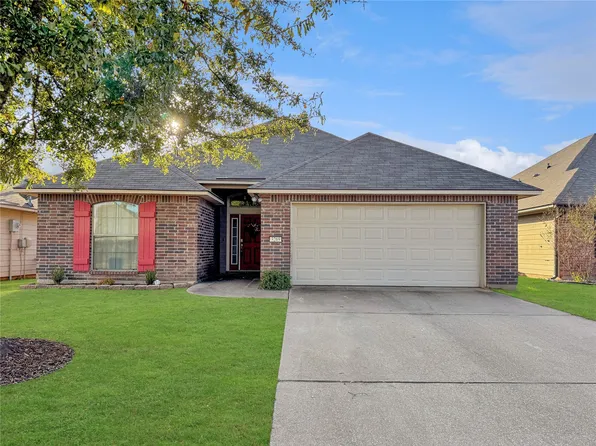 3269 Grand Lake Dr, Bossier City, LA 71111
