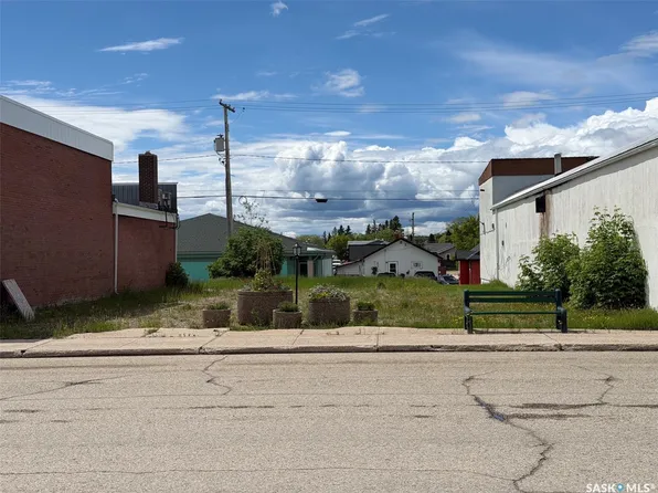 117 Churchill Street, Hudson Bay, SK S0E 0Y0