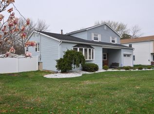 19 Arvin Rd, Old Bridge, NJ 08857