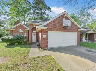 201 Pine Place St, Dayton, TX 77535