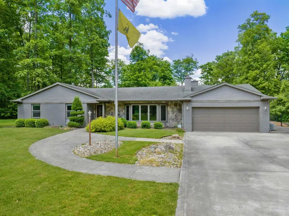 5109 Hickory Ln, Fort Wayne, IN 46845