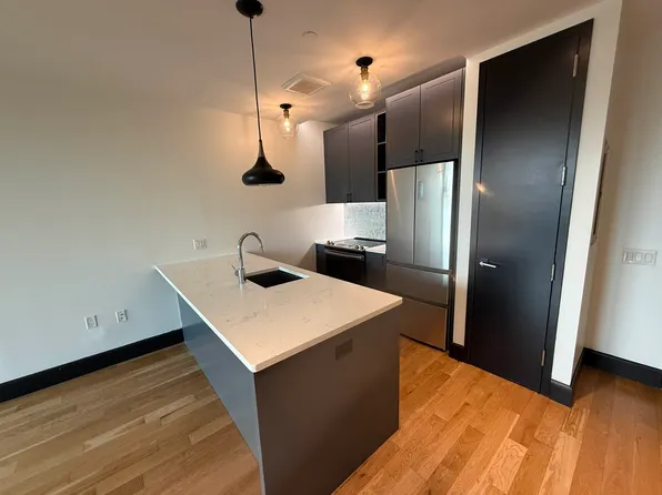 1134 Fulton Street 6J image 1 of 18