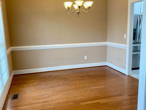 2nd image of 2505 Westminster Drive