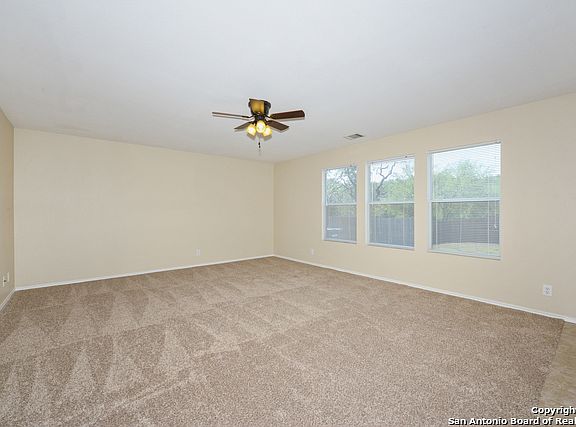 4th image of 8026 River Valley