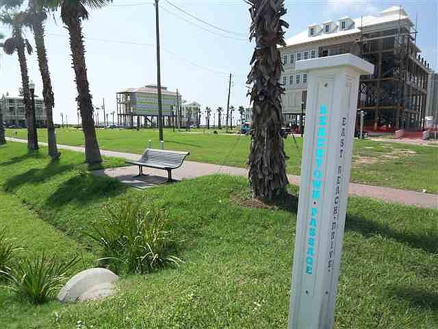 1st image of 738 Beachtown Psge