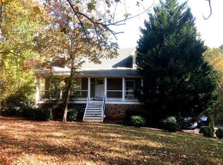 231 Emerald Cove Ln, Woodstock, GA 30189