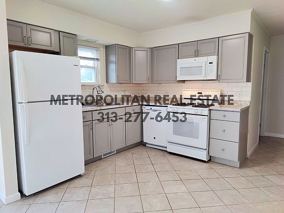 5th image of 478 Robbe Ave
