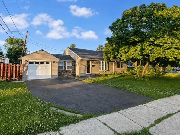 3703 Mount Vernon Ave, Brookhaven, PA 19015